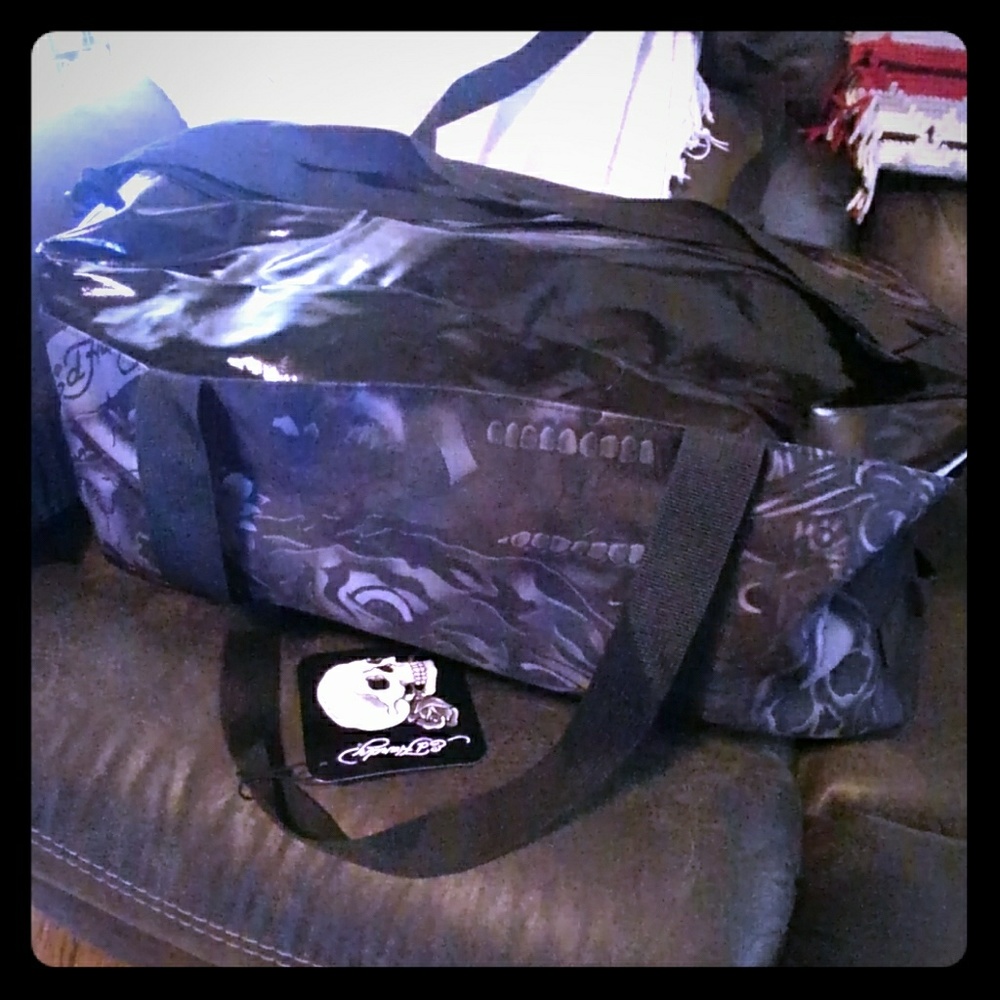 NWT large Ed Hardy duffel bag